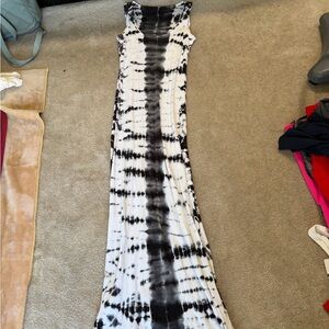 Black and White Tie-Dye Maxi Dress